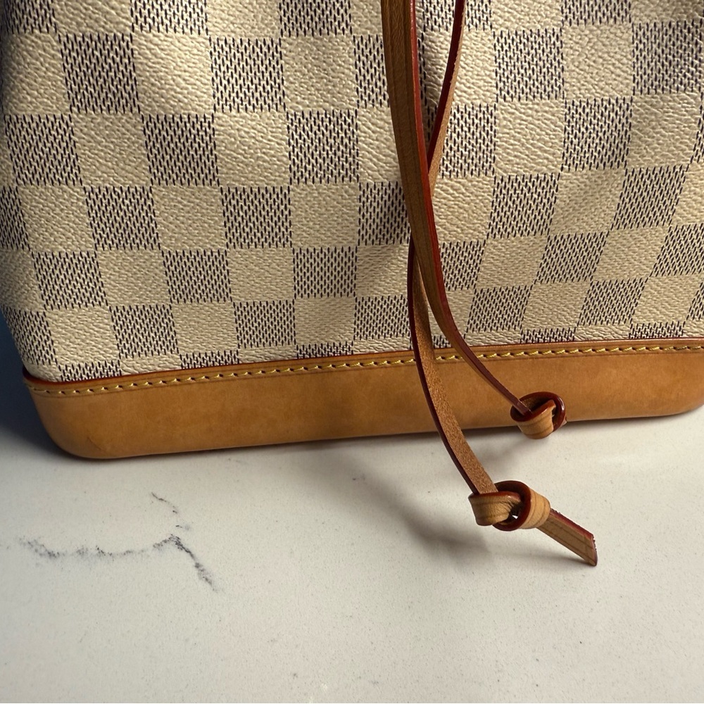Louis Vuitton Noé BB - Picture 5 of 7